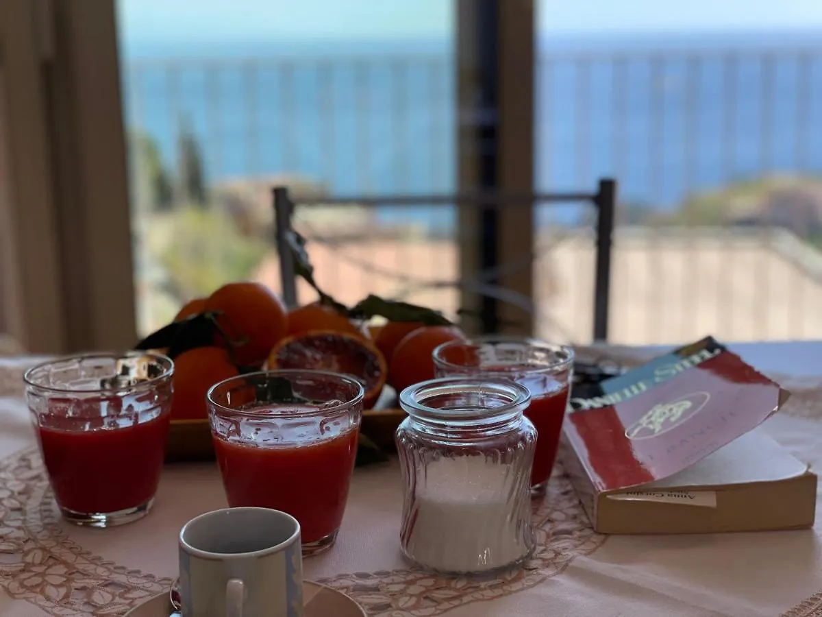 Holiday home Casa Rosy Villa Taormina Italy